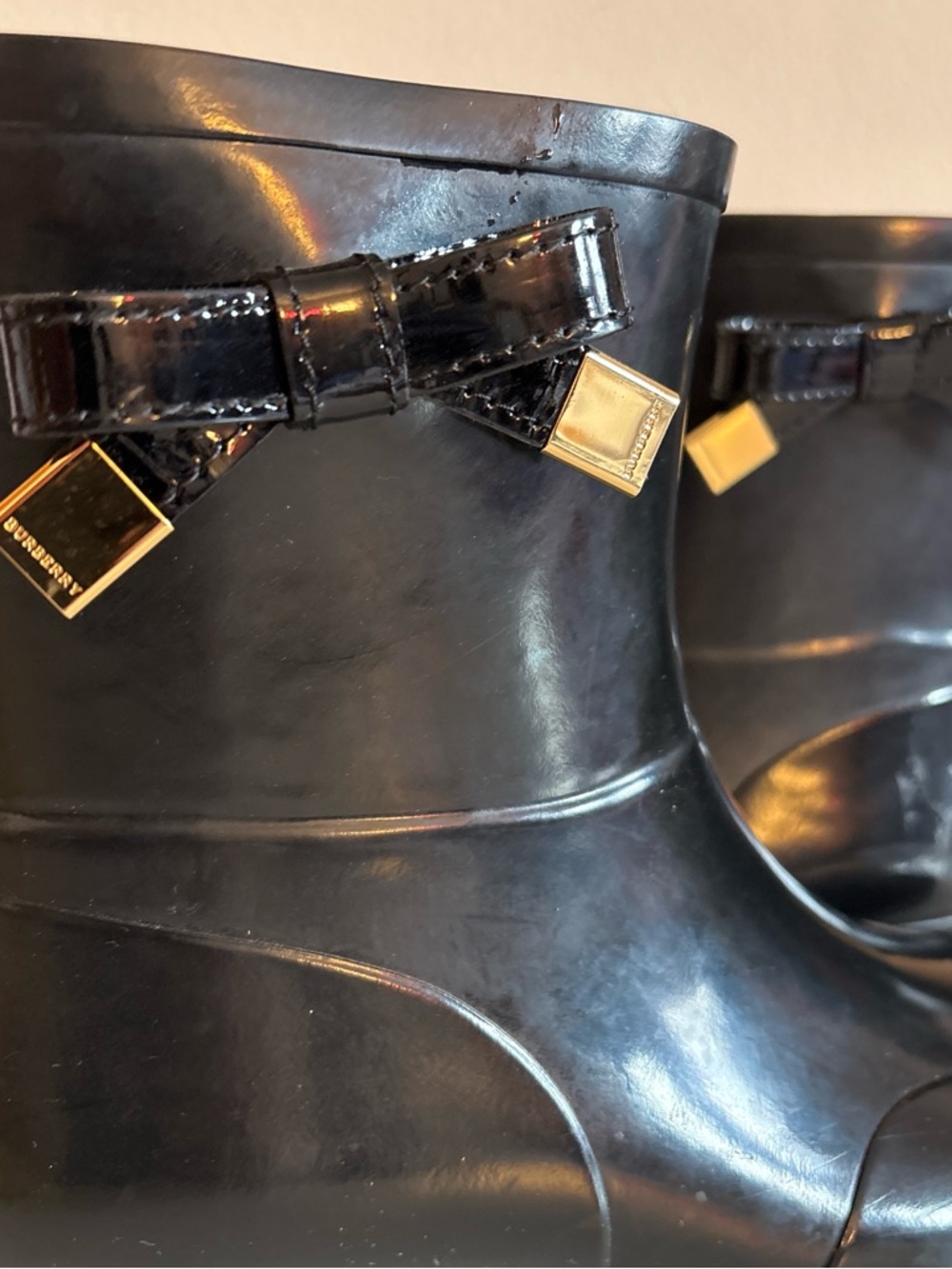 Burberry Westcott rain boots Bows Size 9-10 - Picture 2 of 8